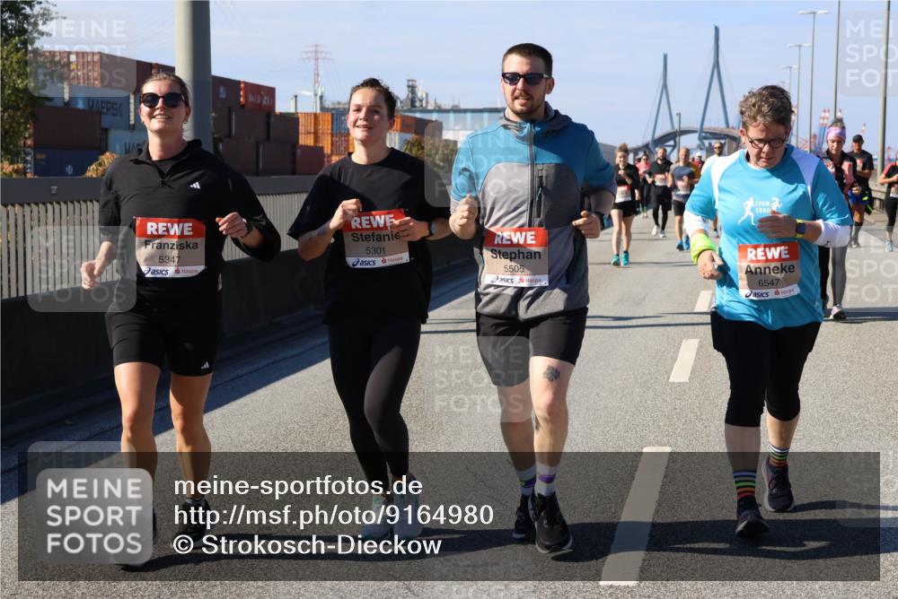 03.10.2025 - Köhlbrandbrückenlauf Strokosch-Dieckow http://msf.ph/oto/9164980 03.10.2025 13:12:14 Position 3 5347, 5301, 5505, 6547 meine-sportfotos.de