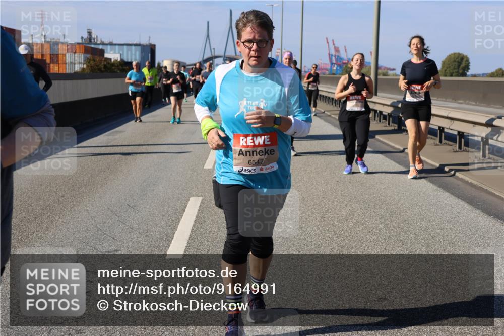 03.10.2025 - Köhlbrandbrückenlauf Strokosch-Dieckow http://msf.ph/oto/9164991 03.10.2025 13:12:15 Position 3 6547 meine-sportfotos.de