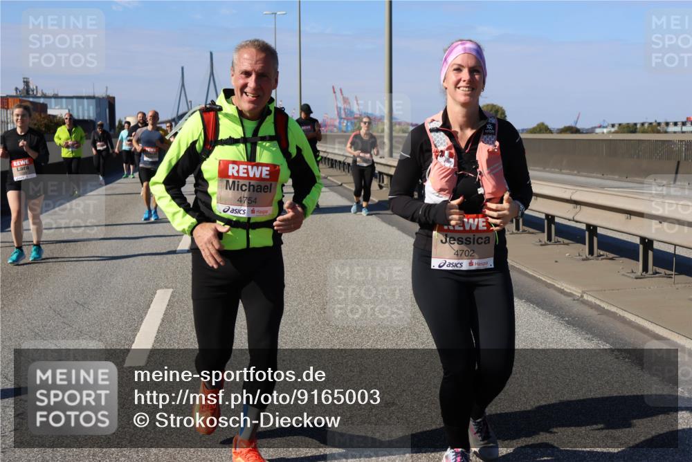 03.10.2025 - Köhlbrandbrückenlauf Strokosch-Dieckow http://msf.ph/oto/9165003 03.10.2025 13:12:20 Position 3 4754, 4702 meine-sportfotos.de