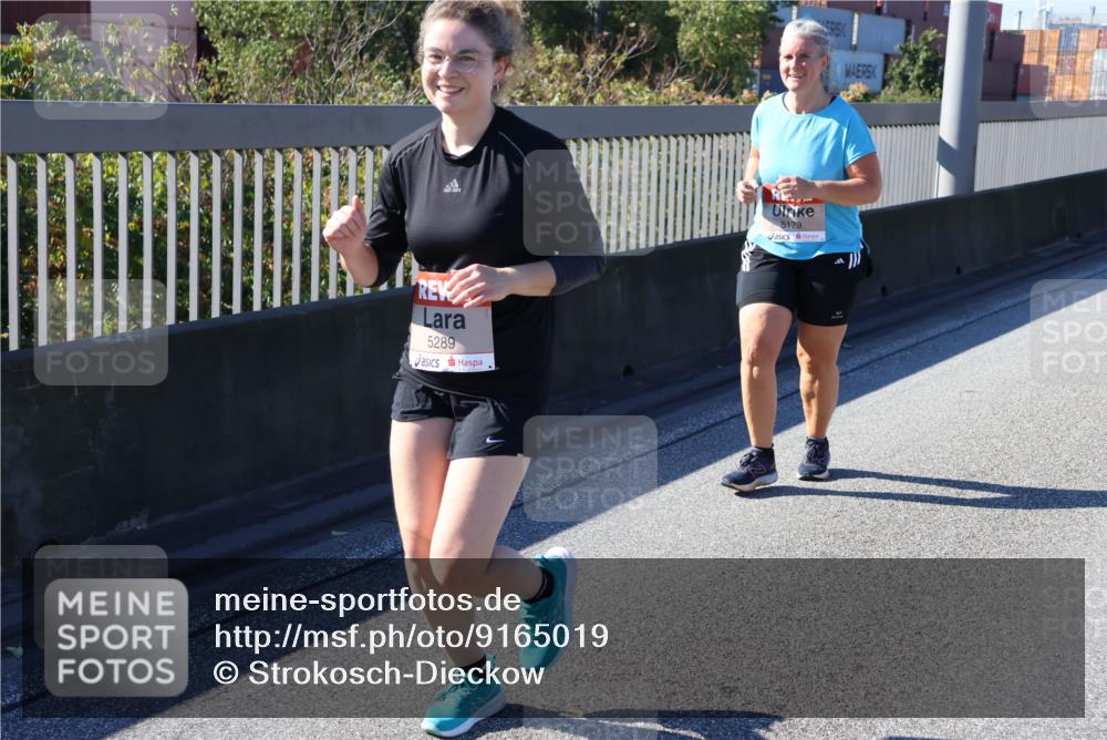 03.10.2025 - Köhlbrandbrückenlauf Strokosch-Dieckow http://msf.ph/oto/9165019 03.10.2025 13:12:23 Position 3 5289, 5179 meine-sportfotos.de