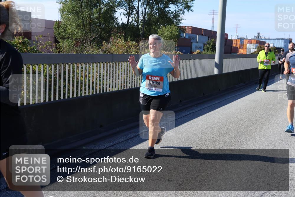 03.10.2025 - Köhlbrandbrückenlauf Strokosch-Dieckow http://msf.ph/oto/9165022 03.10.2025 13:12:23 Position 3 5179 meine-sportfotos.de
