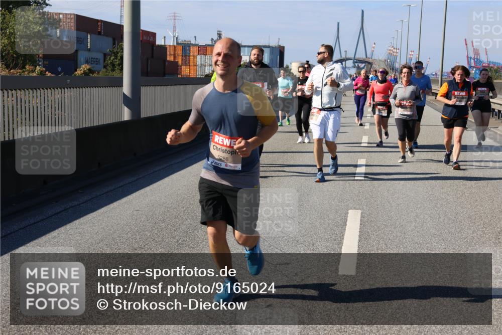 03.10.2025 - Köhlbrandbrückenlauf Strokosch-Dieckow http://msf.ph/oto/9165024 03.10.2025 13:12:24 Position 3 5286 meine-sportfotos.de