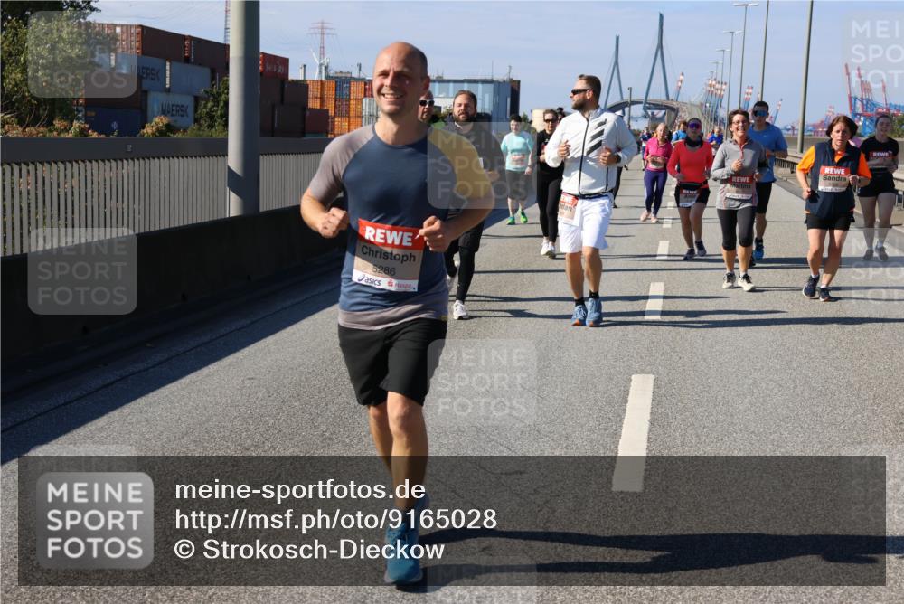 03.10.2025 - Köhlbrandbrückenlauf Strokosch-Dieckow http://msf.ph/oto/9165028 03.10.2025 13:12:24 Position 3 5286 meine-sportfotos.de