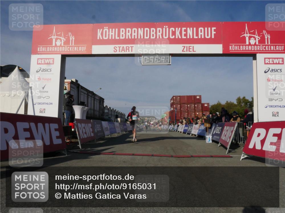 03.10.2025 - Köhlbrandbrückenlauf Matties Gatica Varas http://msf.ph/oto/9165031 03.10.2025 09:56:43 Ziel 1023, 1065, 1103, 1150, 1261, 1703, 3402, 3491, 3763 meine-sportfotos.de