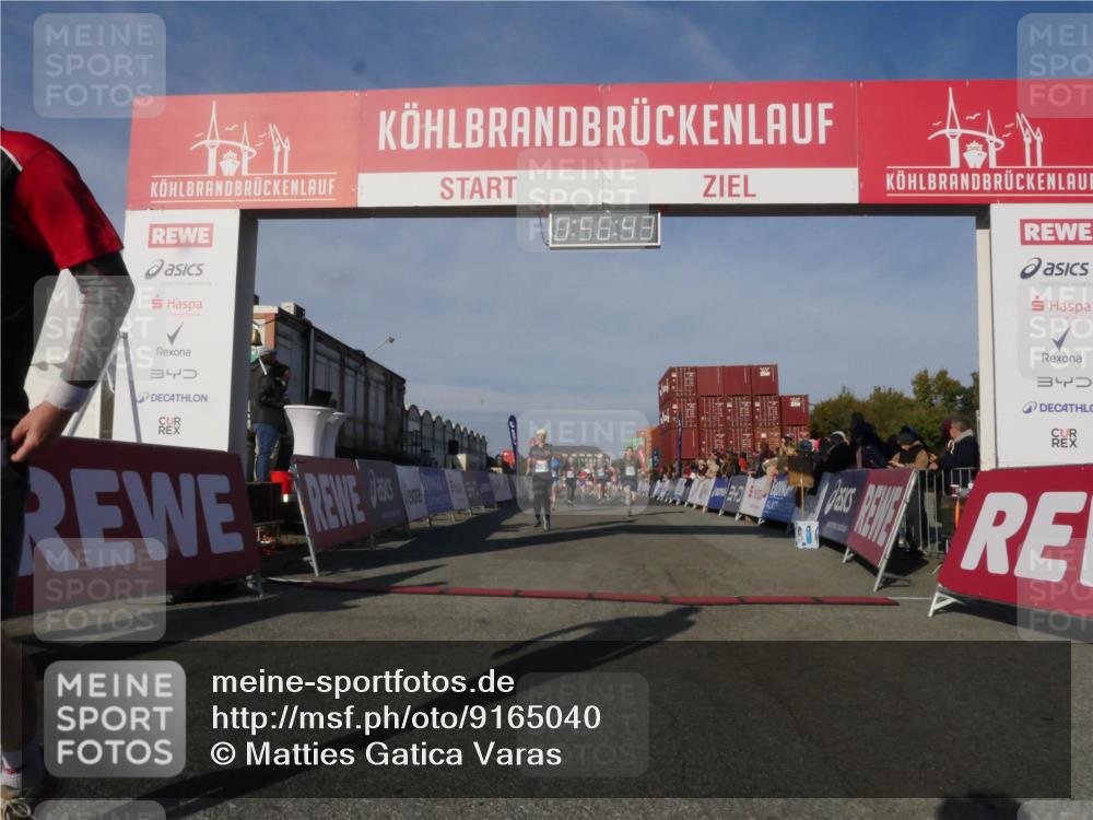 03.10.2025 - Köhlbrandbrückenlauf Matties Gatica Varas http://msf.ph/oto/9165040 03.10.2025 09:56:45 Ziel 1023, 1050, 1065, 1103, 1150, 1261, 1703, 3491, 3531, 3763 meine-sportfotos.de