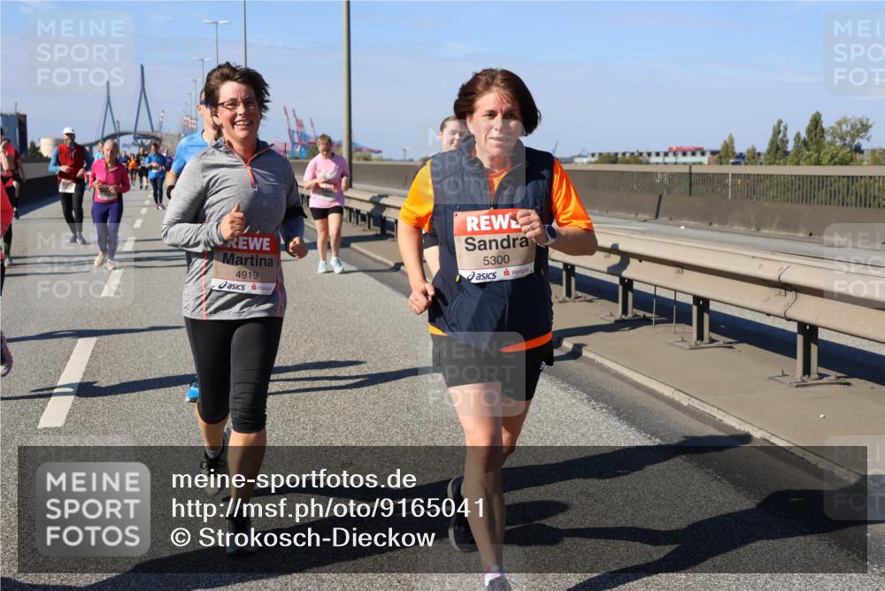 03.10.2025 - Köhlbrandbrückenlauf Strokosch-Dieckow http://msf.ph/oto/9165041 03.10.2025 13:12:29 Position 3 4919, 5300 meine-sportfotos.de