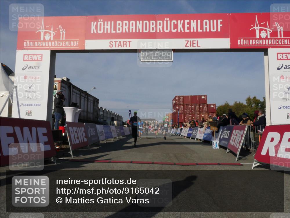 03.10.2025 - Köhlbrandbrückenlauf Matties Gatica Varas http://msf.ph/oto/9165042 03.10.2025 09:56:46 Ziel 1023, 1050, 1065, 1103, 1150, 1261, 1703, 3491, 3531, 3763 meine-sportfotos.de