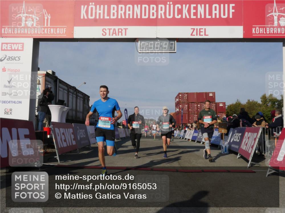 03.10.2025 - Köhlbrandbrückenlauf Matties Gatica Varas http://msf.ph/oto/9165053 03.10.2025 09:56:49 Ziel 1050, 1065, 1150, 1261, 1703, 3491, 3531, 3763 meine-sportfotos.de