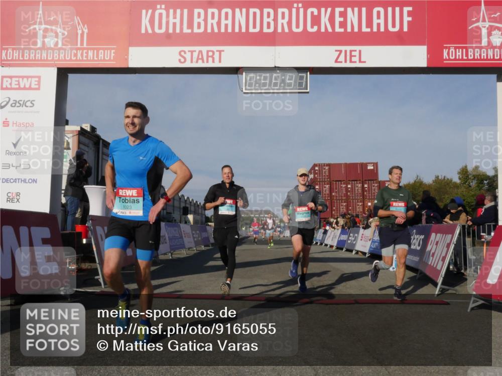 03.10.2025 - Köhlbrandbrückenlauf Matties Gatica Varas http://msf.ph/oto/9165055 03.10.2025 09:56:49 Ziel 1050, 1065, 1150, 1261, 1703, 3491, 3531, 3763 meine-sportfotos.de