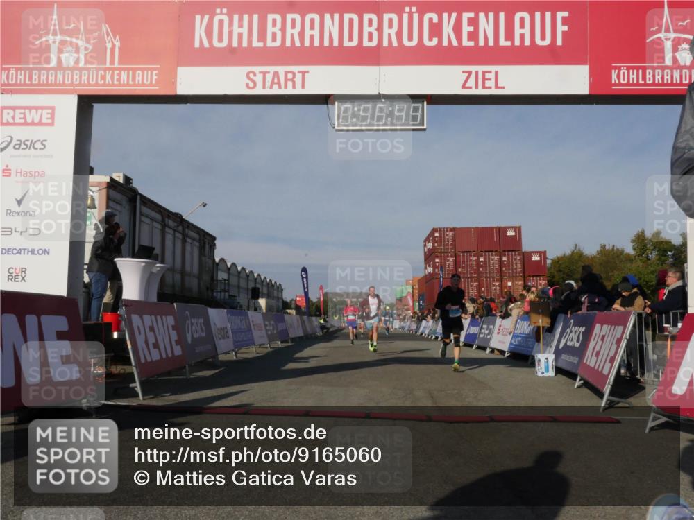 03.10.2025 - Köhlbrandbrückenlauf Matties Gatica Varas http://msf.ph/oto/9165060 03.10.2025 09:56:51 Ziel 1050, 1065, 1086, 1275, 1703, 3491, 3531 meine-sportfotos.de