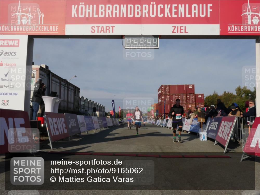 03.10.2025 - Köhlbrandbrückenlauf Matties Gatica Varas http://msf.ph/oto/9165062 03.10.2025 09:56:51 Ziel 1050, 1065, 1086, 1275, 1703, 3491, 3531 meine-sportfotos.de
