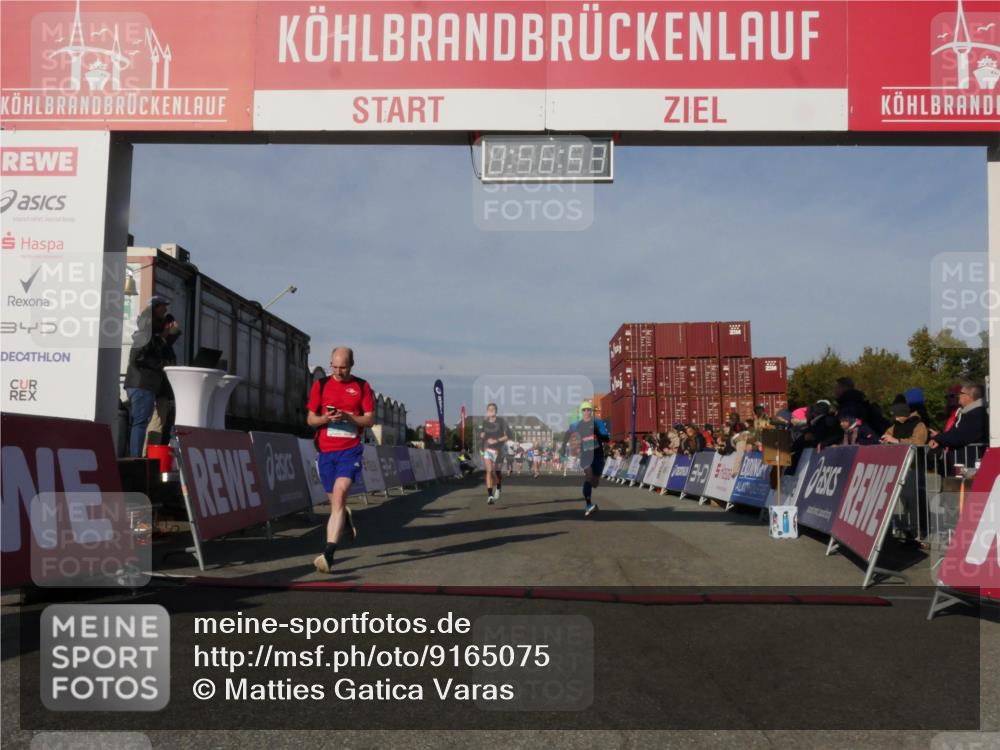 03.10.2025 - Köhlbrandbrückenlauf Matties Gatica Varas http://msf.ph/oto/9165075 03.10.2025 09:56:55 Ziel 1050, 1068, 1086, 1275, 2844, 2955, 3491, 3531 meine-sportfotos.de