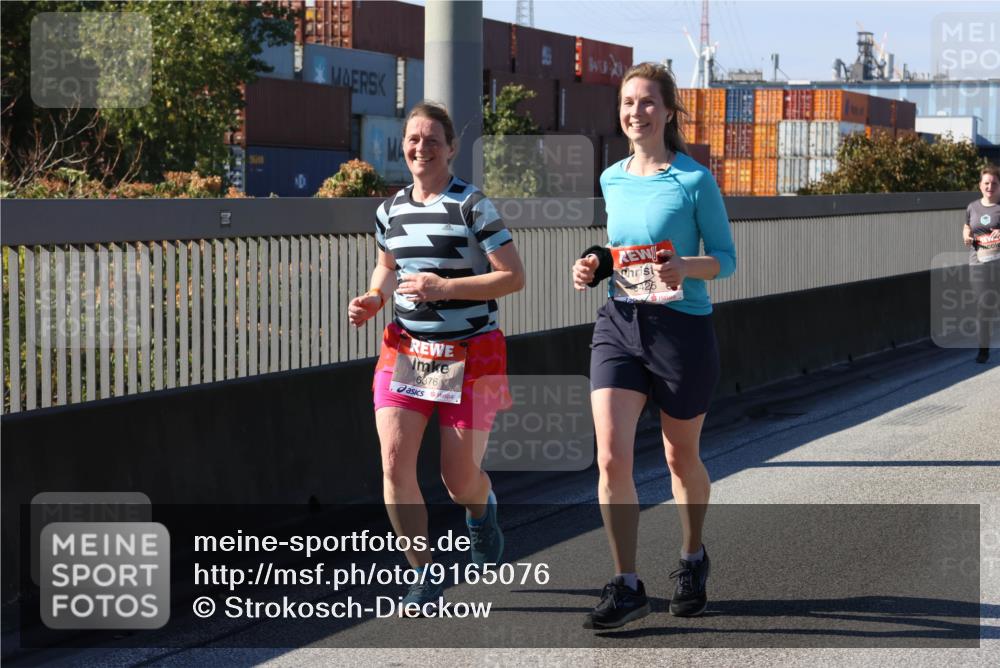 03.10.2025 - Köhlbrandbrückenlauf Strokosch-Dieckow http://msf.ph/oto/9165076 03.10.2025 13:12:45 Position 3 1444, 6376, 5425 meine-sportfotos.de