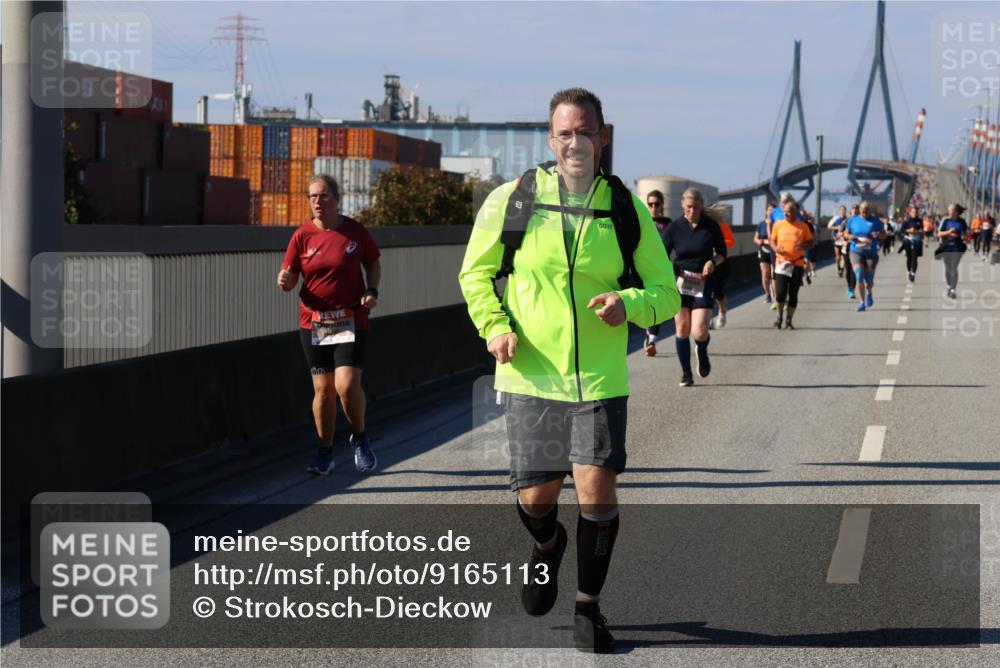 03.10.2025 - Köhlbrandbrückenlauf Strokosch-Dieckow http://msf.ph/oto/9165113 03.10.2025 13:13:00 Position 3  meine-sportfotos.de