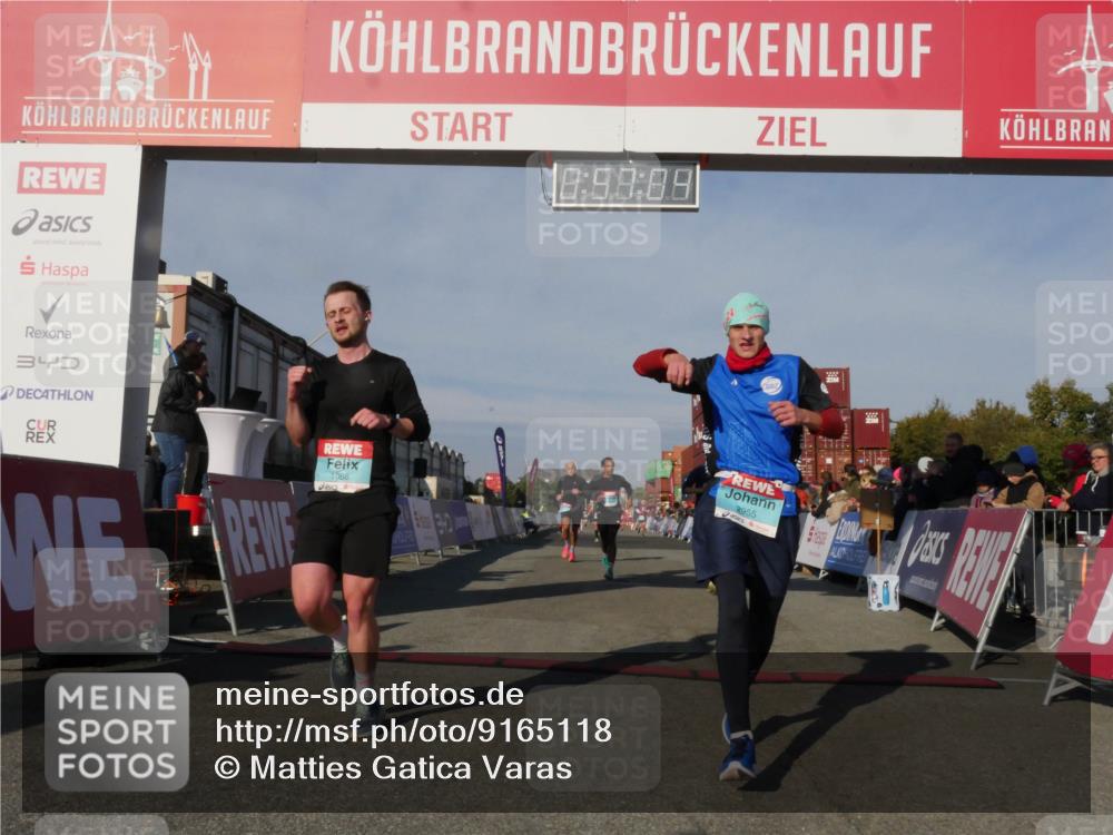 03.10.2025 - Köhlbrandbrückenlauf Matties Gatica Varas http://msf.ph/oto/9165118 03.10.2025 09:57:06 Ziel 1196, 1258, 1550, 3205, 3270, 3414 meine-sportfotos.de