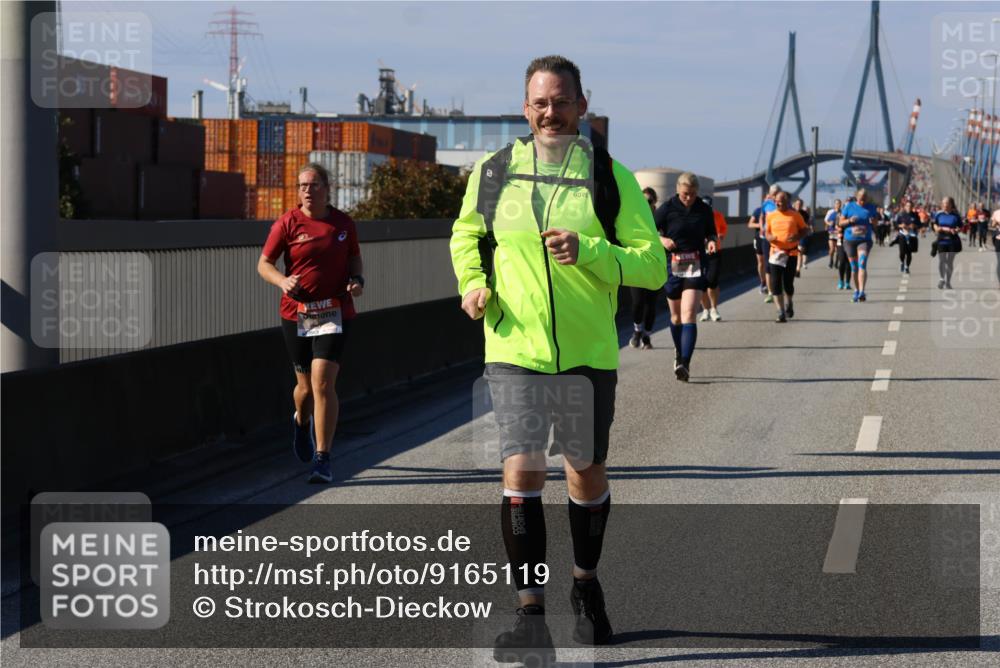 03.10.2025 - Köhlbrandbrückenlauf Strokosch-Dieckow http://msf.ph/oto/9165119 03.10.2025 13:13:00 Position 3  meine-sportfotos.de