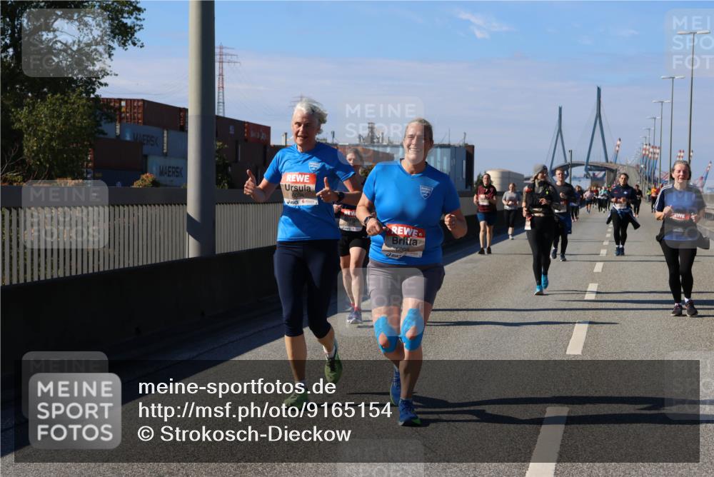 03.10.2025 - Köhlbrandbrückenlauf Strokosch-Dieckow http://msf.ph/oto/9165154 03.10.2025 13:13:15 Position 3 6095 meine-sportfotos.de