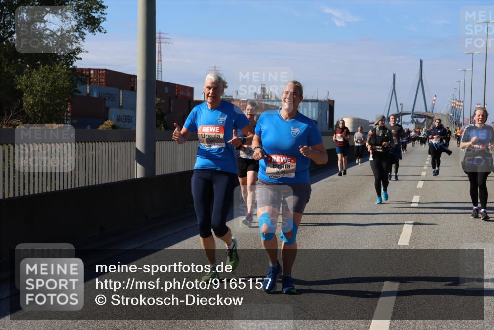 03.10.2025 - Köhlbrandbrückenlauf Strokosch-Dieckow http://msf.ph/oto/9165157 03.10.2025 13:13:16 Position 3 609 meine-sportfotos.de