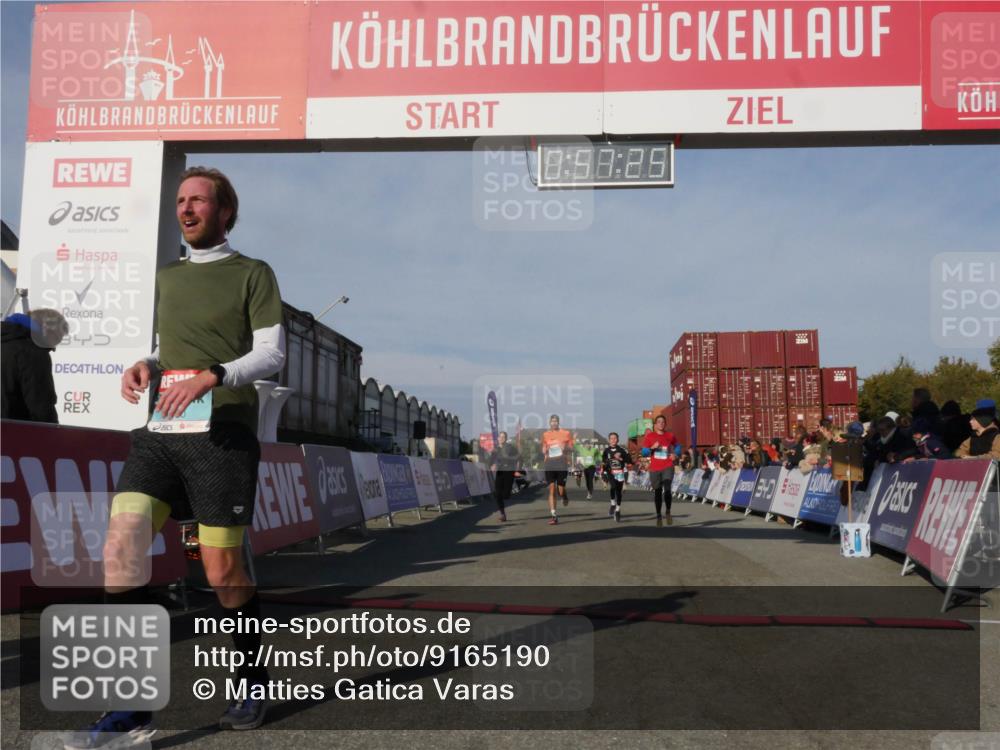 03.10.2025 - Köhlbrandbrückenlauf Matties Gatica Varas http://msf.ph/oto/9165190 03.10.2025 09:57:26 Ziel 1010, 1101, 2708, 2760, 2820, 3518, 3795 meine-sportfotos.de