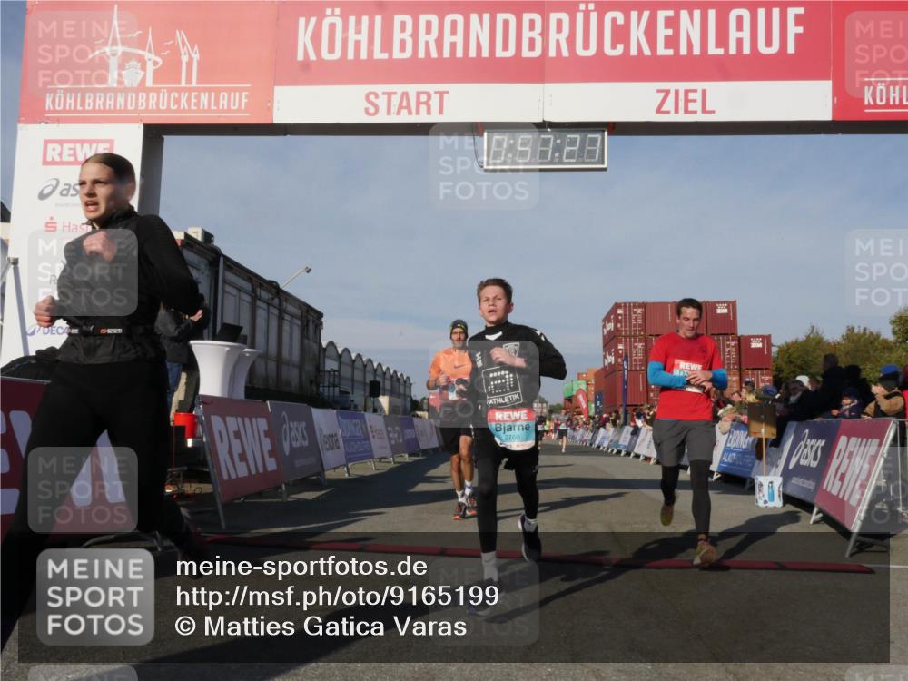 03.10.2025 - Köhlbrandbrückenlauf Matties Gatica Varas http://msf.ph/oto/9165199 03.10.2025 09:57:29 Ziel 1010, 1101, 1541, 2759, 2820, 3518, 3795 meine-sportfotos.de