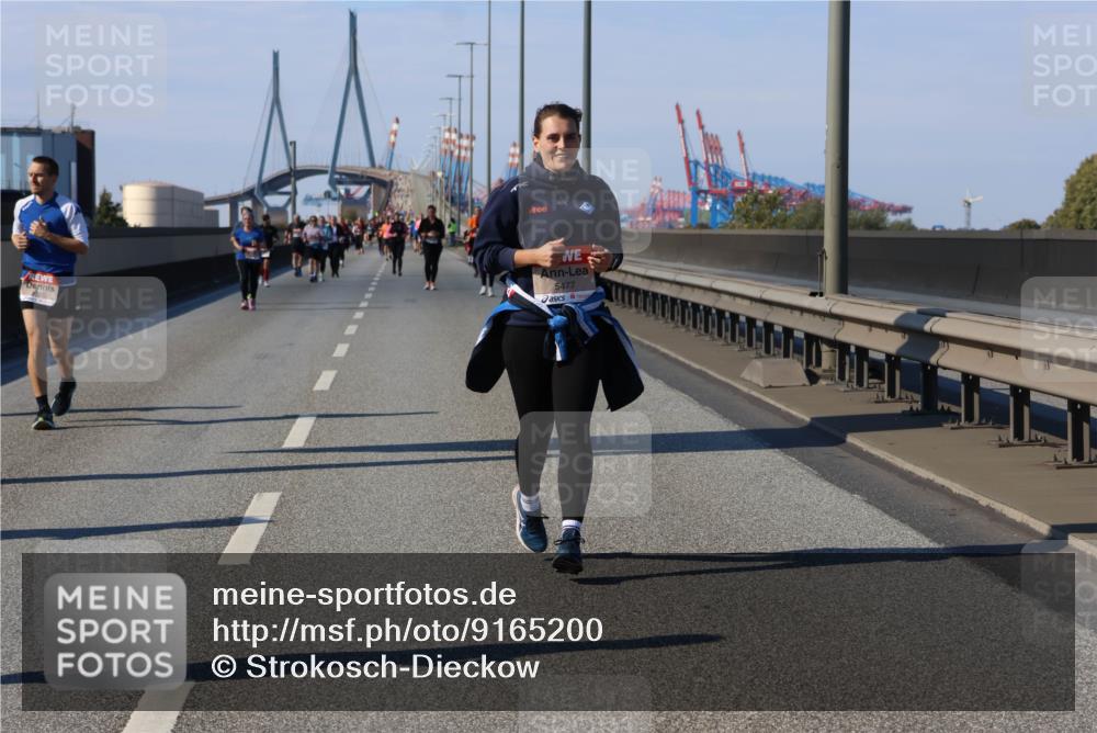 03.10.2025 - Köhlbrandbrückenlauf Strokosch-Dieckow http://msf.ph/oto/9165200 03.10.2025 13:13:23 Position 3 15477 meine-sportfotos.de