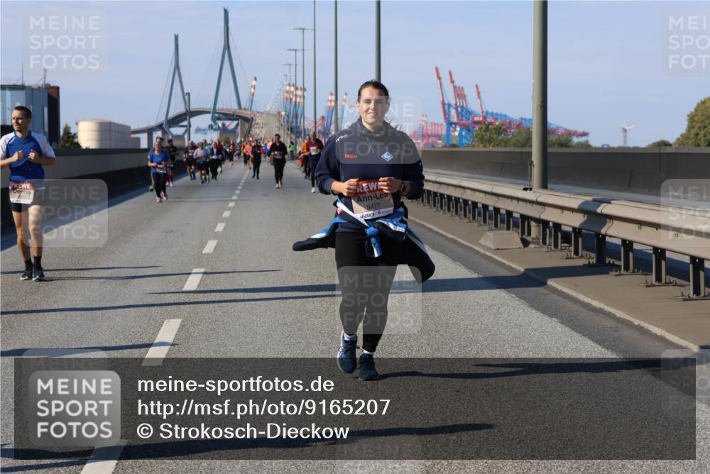 03.10.2025 - Köhlbrandbrückenlauf Strokosch-Dieckow http://msf.ph/oto/9165207 03.10.2025 13:13:23 Position 3 55, 5477 meine-sportfotos.de