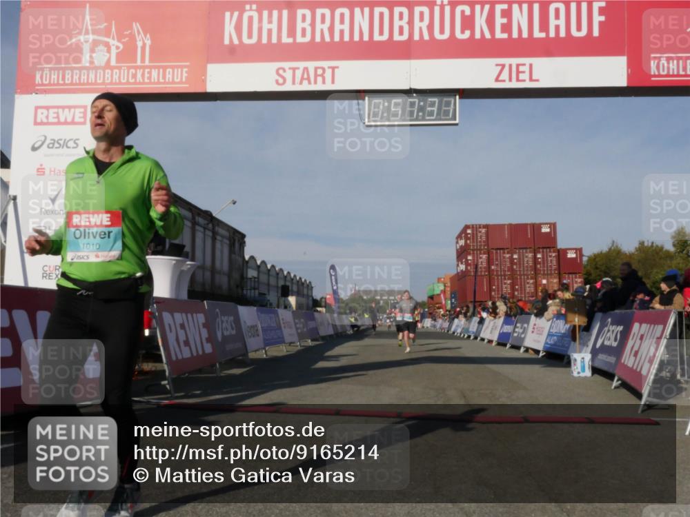 03.10.2025 - Köhlbrandbrückenlauf Matties Gatica Varas http://msf.ph/oto/9165214 03.10.2025 09:57:33 Ziel 1541, 2759, 2819, 2820, 3335, 3795 meine-sportfotos.de