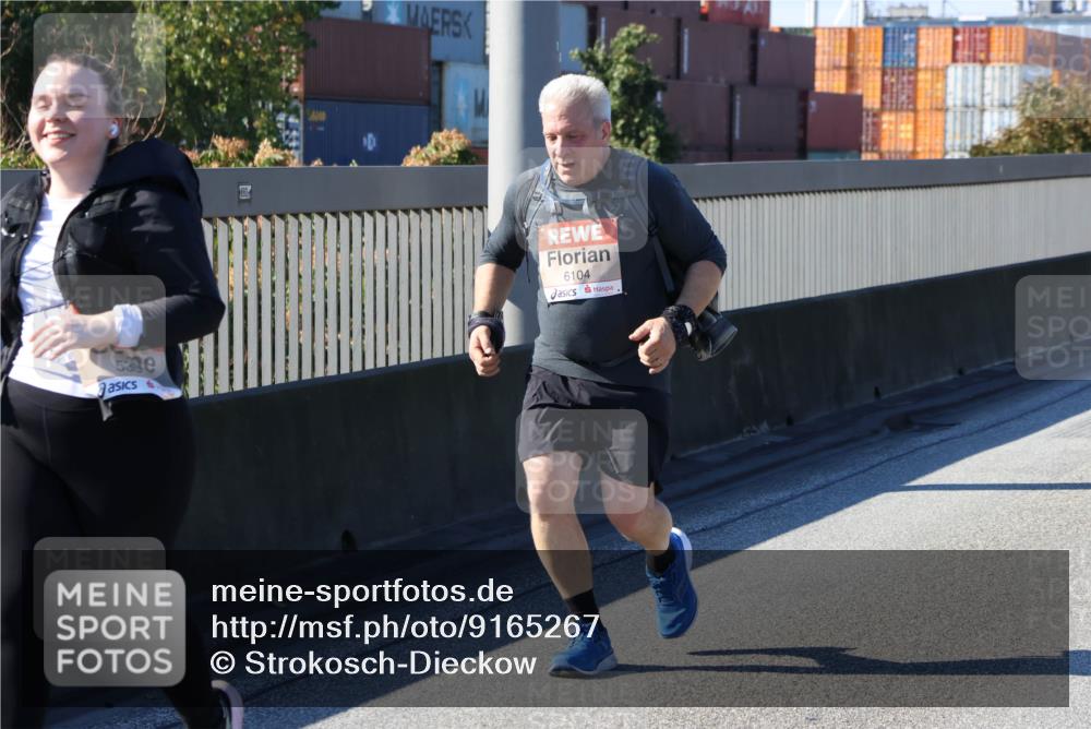 03.10.2025 - Köhlbrandbrückenlauf Strokosch-Dieckow http://msf.ph/oto/9165267 03.10.2025 13:13:53 Position 3 539, 6104 meine-sportfotos.de