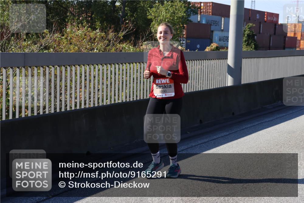 03.10.2025 - Köhlbrandbrückenlauf Strokosch-Dieckow http://msf.ph/oto/9165291 03.10.2025 13:14:00 Position 3 5390 meine-sportfotos.de