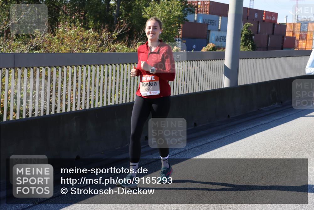 03.10.2025 - Köhlbrandbrückenlauf Strokosch-Dieckow http://msf.ph/oto/9165293 03.10.2025 13:14:00 Position 3 5390 meine-sportfotos.de