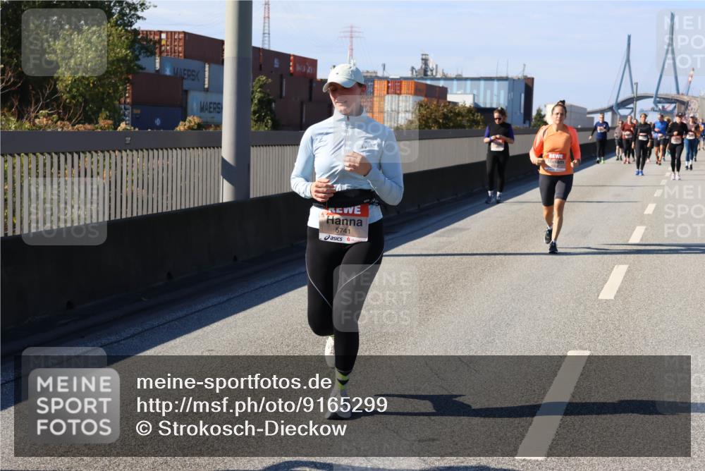 03.10.2025 - Köhlbrandbrückenlauf Strokosch-Dieckow http://msf.ph/oto/9165299 03.10.2025 13:14:01 Position 3 5741 meine-sportfotos.de