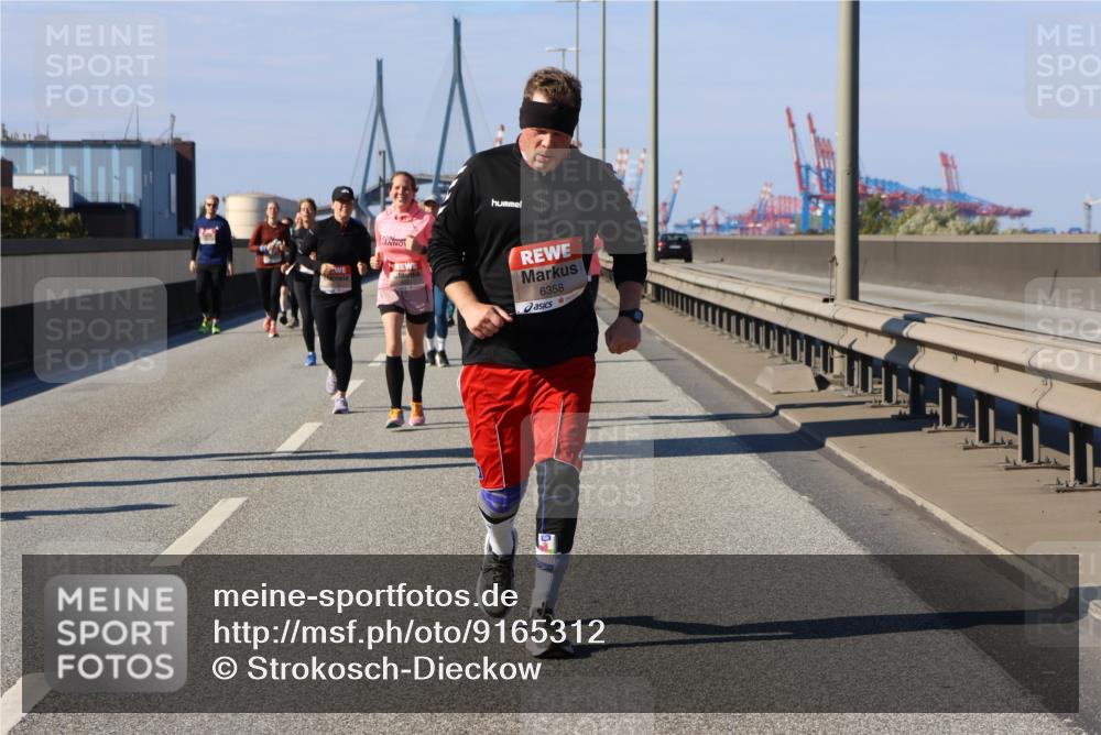03.10.2025 - Köhlbrandbrückenlauf Strokosch-Dieckow http://msf.ph/oto/9165312 03.10.2025 13:14:08 Position 3 6358 meine-sportfotos.de