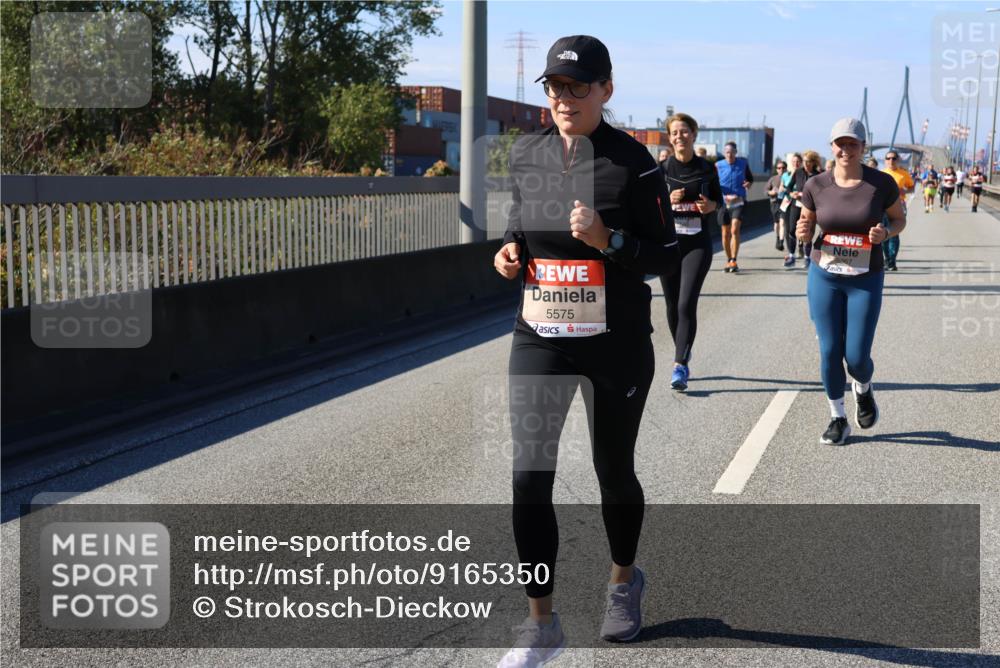 03.10.2025 - Köhlbrandbrückenlauf Strokosch-Dieckow http://msf.ph/oto/9165350 03.10.2025 13:14:17 Position 3 5575 meine-sportfotos.de