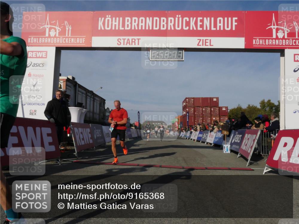 03.10.2025 - Köhlbrandbrückenlauf Matties Gatica Varas http://msf.ph/oto/9165368 03.10.2025 09:58:15 Ziel 1114, 1143, 1167, 1210, 3243, 3246 meine-sportfotos.de