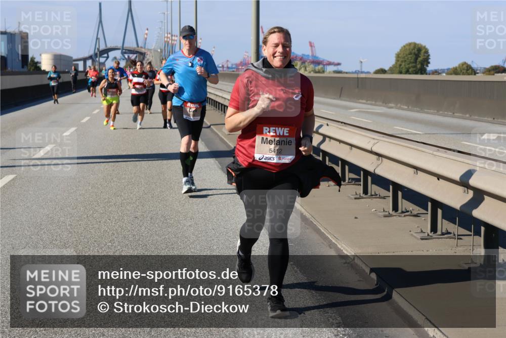 03.10.2025 - Köhlbrandbrückenlauf Strokosch-Dieckow http://msf.ph/oto/9165378 03.10.2025 13:14:28 Position 3 5412 meine-sportfotos.de