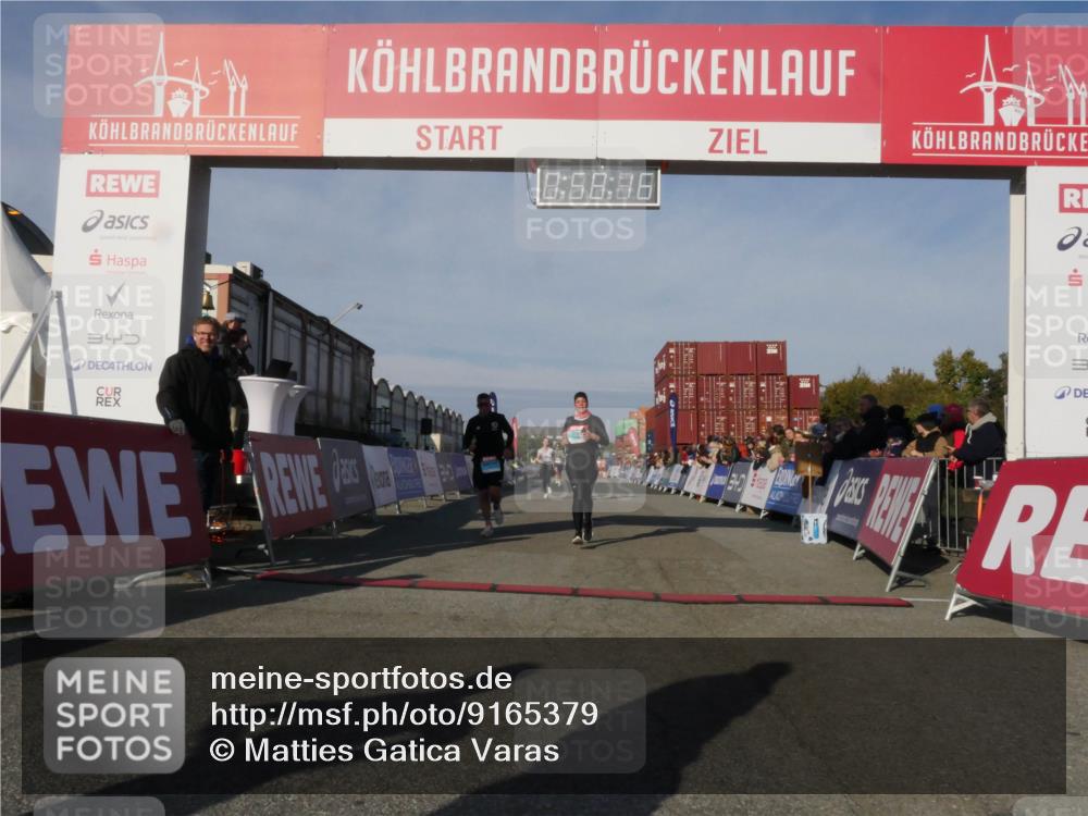 03.10.2025 - Köhlbrandbrückenlauf Matties Gatica Varas http://msf.ph/oto/9165379 03.10.2025 09:58:18 Ziel 1112, 1114, 1143, 1167, 3243, 3246, 3338 meine-sportfotos.de