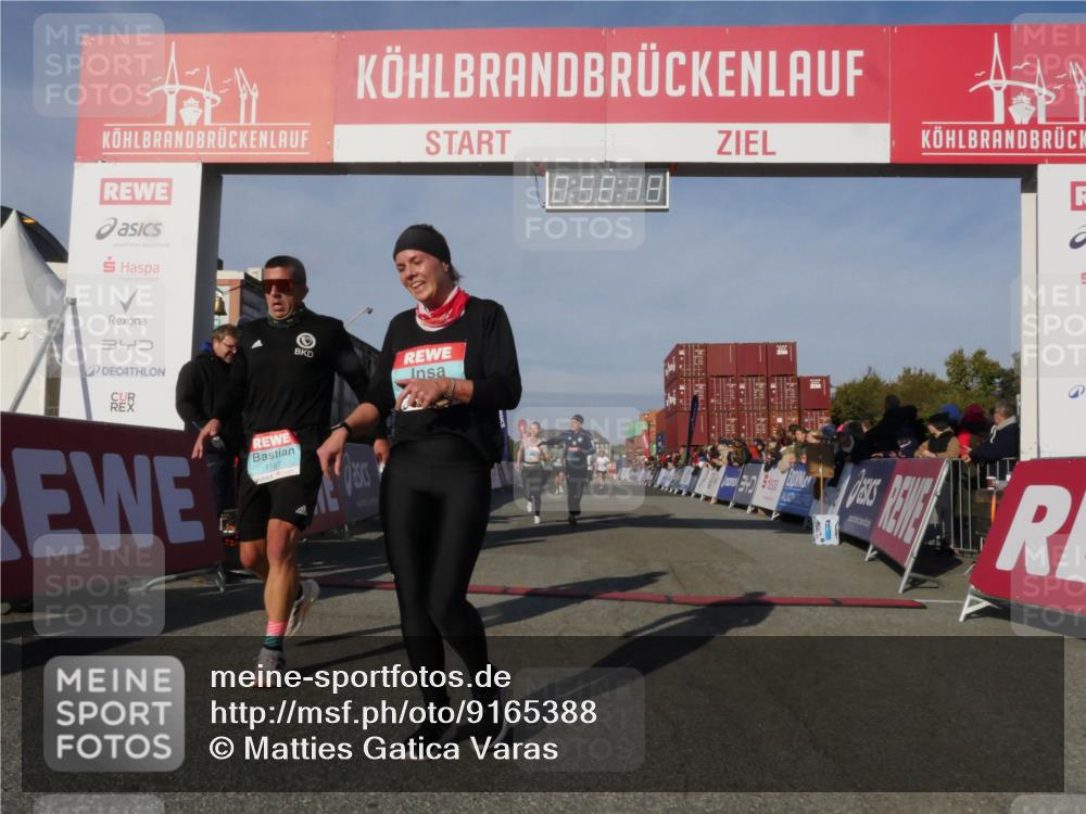 03.10.2025 - Köhlbrandbrückenlauf Matties Gatica Varas http://msf.ph/oto/9165388 03.10.2025 09:58:20 Ziel 1052, 1112, 1143, 3243, 3246, 3338 meine-sportfotos.de