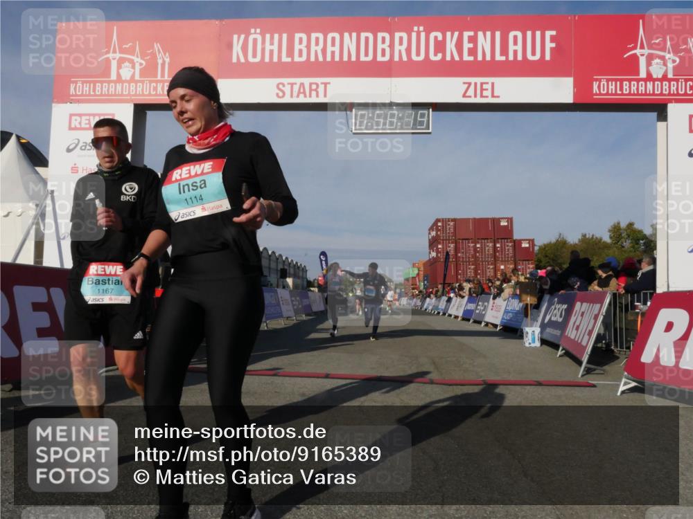 03.10.2025 - Köhlbrandbrückenlauf Matties Gatica Varas http://msf.ph/oto/9165389 03.10.2025 09:58:20 Ziel 1052, 1112, 1143, 3243, 3246, 3338 meine-sportfotos.de
