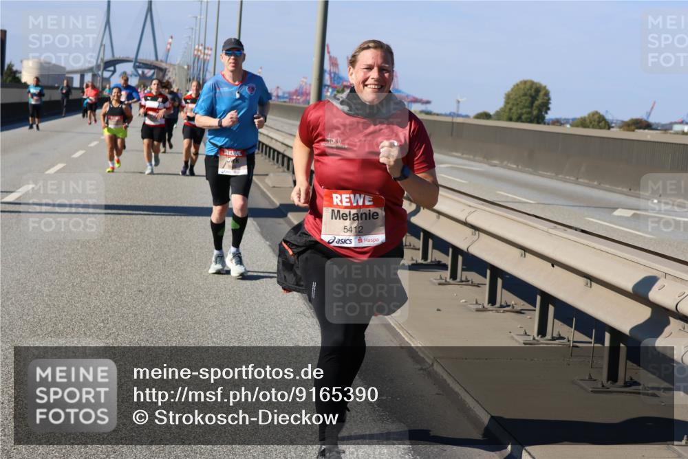 03.10.2025 - Köhlbrandbrückenlauf Strokosch-Dieckow http://msf.ph/oto/9165390 03.10.2025 13:14:28 Position 3 5412 meine-sportfotos.de