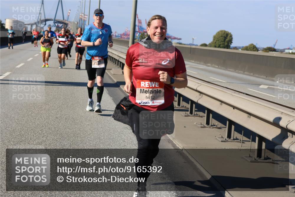 03.10.2025 - Köhlbrandbrückenlauf Strokosch-Dieckow http://msf.ph/oto/9165392 03.10.2025 13:14:28 Position 3 5412 meine-sportfotos.de