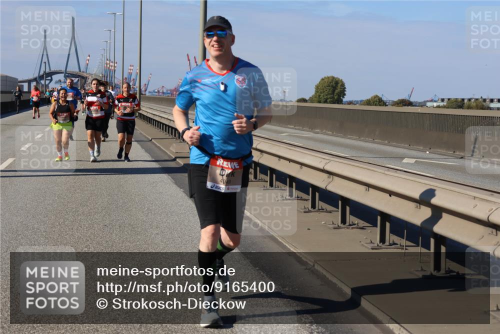 03.10.2025 - Köhlbrandbrückenlauf Strokosch-Dieckow http://msf.ph/oto/9165400 03.10.2025 13:14:30 Position 3 4949 meine-sportfotos.de