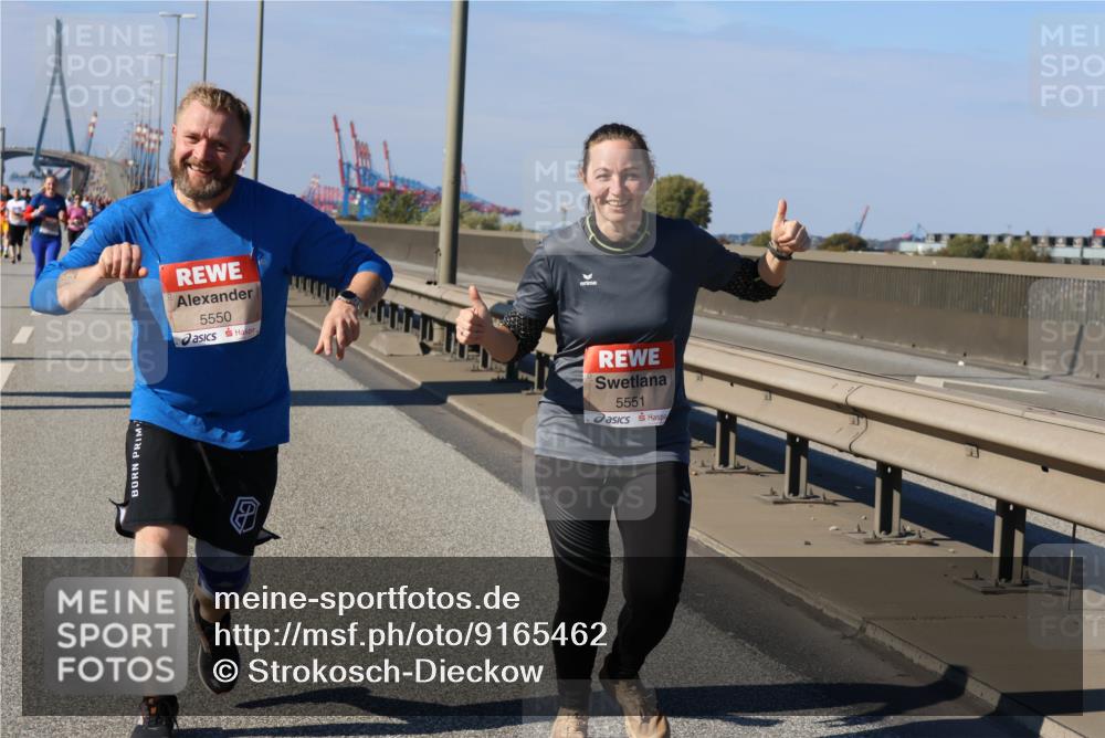 03.10.2025 - Köhlbrandbrückenlauf Strokosch-Dieckow http://msf.ph/oto/9165462 03.10.2025 13:14:39 Position 3 5550, 5551 meine-sportfotos.de