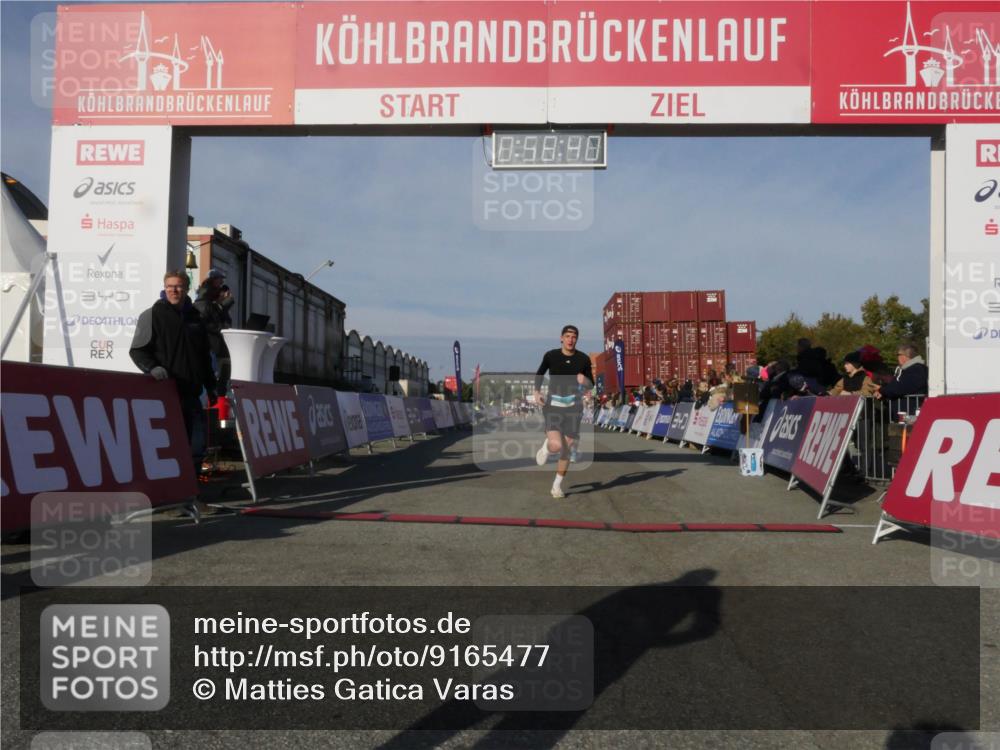 03.10.2025 - Köhlbrandbrückenlauf Matties Gatica Varas http://msf.ph/oto/9165477 03.10.2025 09:58:42 Ziel 1094, 3749 meine-sportfotos.de