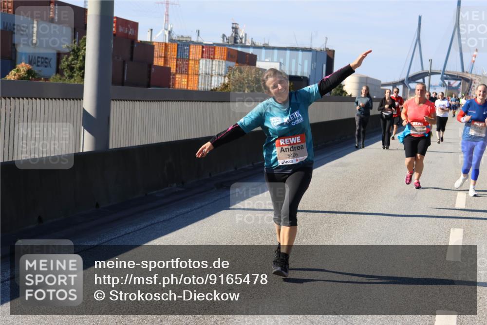 03.10.2025 - Köhlbrandbrückenlauf Strokosch-Dieckow http://msf.ph/oto/9165478 03.10.2025 13:14:43 Position 3 5466 meine-sportfotos.de