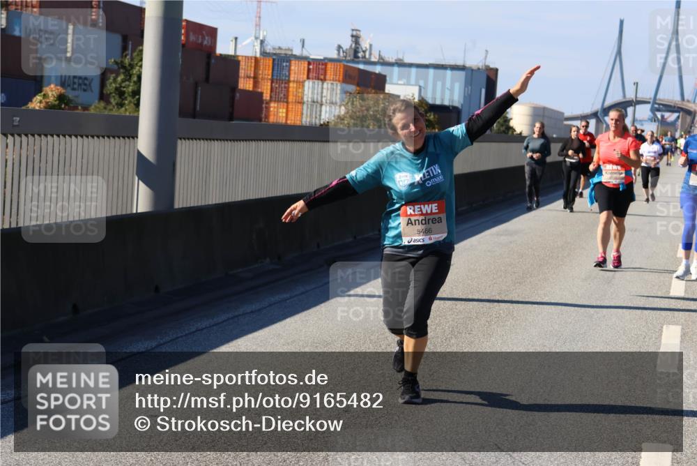 03.10.2025 - Köhlbrandbrückenlauf Strokosch-Dieckow http://msf.ph/oto/9165482 03.10.2025 13:14:44 Position 3 5466 meine-sportfotos.de