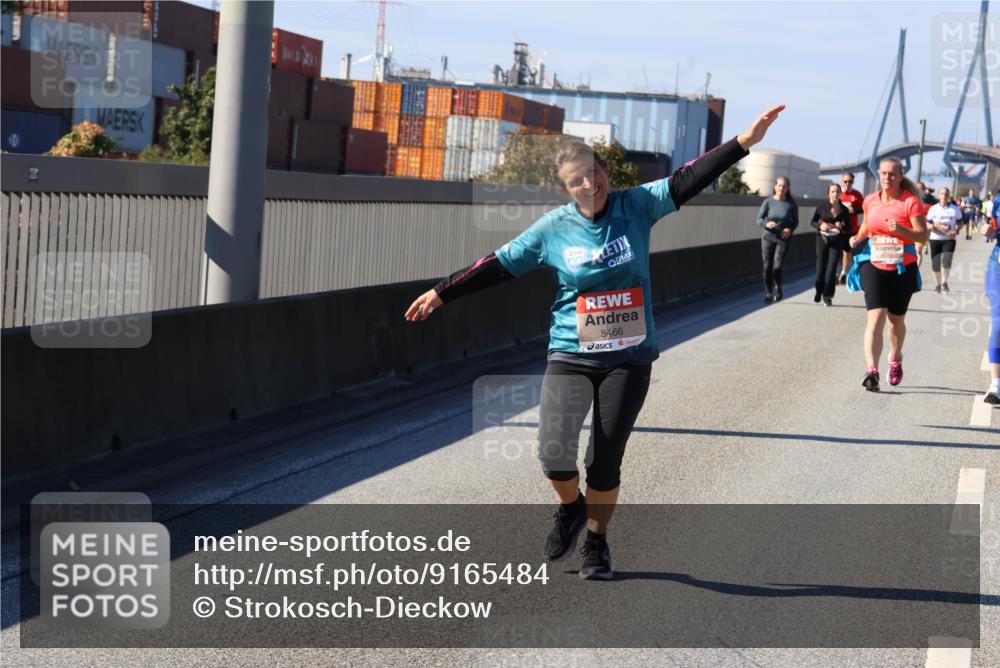 03.10.2025 - Köhlbrandbrückenlauf Strokosch-Dieckow http://msf.ph/oto/9165484 03.10.2025 13:14:44 Position 3 5466 meine-sportfotos.de