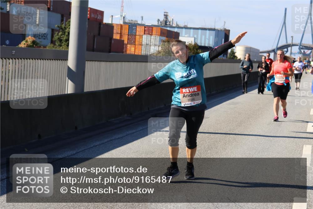 03.10.2025 - Köhlbrandbrückenlauf Strokosch-Dieckow http://msf.ph/oto/9165487 03.10.2025 13:14:44 Position 3 5466 meine-sportfotos.de