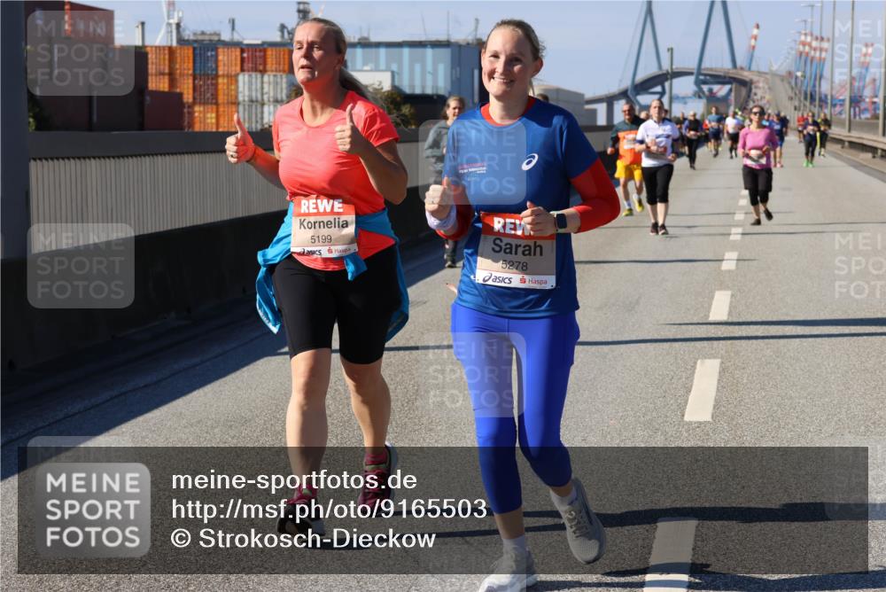 03.10.2025 - Köhlbrandbrückenlauf Strokosch-Dieckow http://msf.ph/oto/9165503 03.10.2025 13:14:49 Position 3 5199, 5278 meine-sportfotos.de