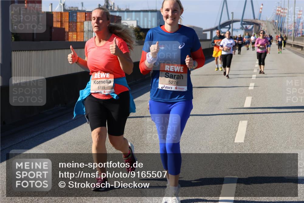 03.10.2025 - Köhlbrandbrückenlauf Strokosch-Dieckow http://msf.ph/oto/9165507 03.10.2025 13:14:49 Position 3 5199, 5278, 1 meine-sportfotos.de
