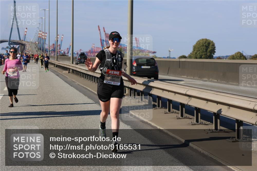 03.10.2025 - Köhlbrandbrückenlauf Strokosch-Dieckow http://msf.ph/oto/9165531 03.10.2025 13:14:54 Position 3 5592 meine-sportfotos.de